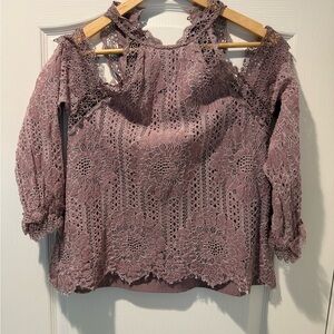 Sugar + Lips Lace Cold-Shoulder Blouse in Dusty Mauve